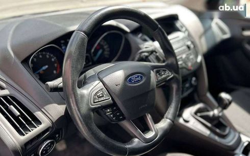 Ford Focus 2016 - фото 8