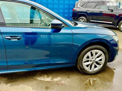 Skoda Octavia 2021 - фото 9