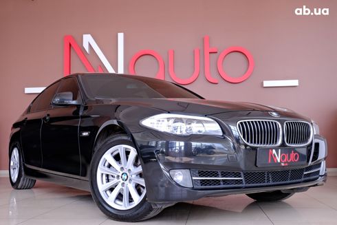 BMW 5 серия 2013 черный - фото 3