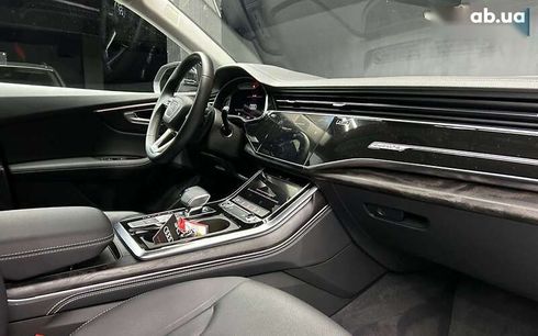 Audi Q8 2023 - фото 17