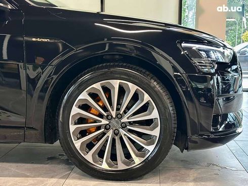 Audi E-Tron 2021 - фото 8