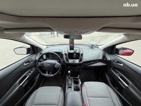 Ford Escape 2017 красный - фото 16