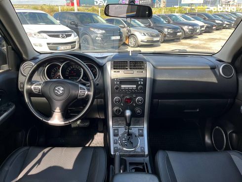 Suzuki Grand Vitara 2010 черный - фото 30