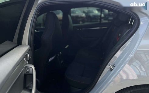 Skoda Octavia 2019 - фото 24