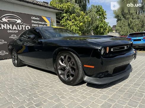 Dodge Challenger 2018 - фото 18