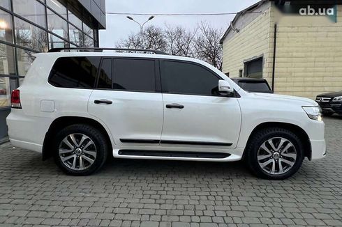 Toyota Land Cruiser 2016 - фото 8