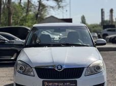 Продаж вживаних Skoda Fabia 2013 року - купити на Автобазарі
