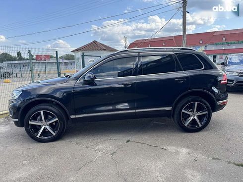 Volkswagen Touareg 2017 - фото 11