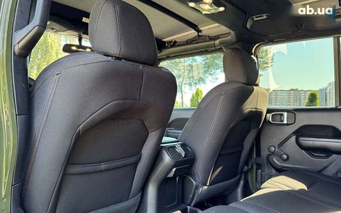 Jeep Wrangler 2020 - фото 17