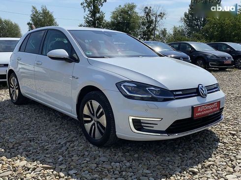 Volkswagen e-Golf 2020 - фото 18