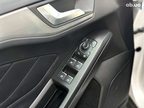 Ford Focus 2023 - фото 20