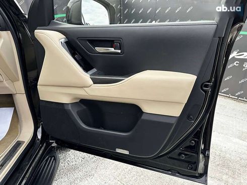 Toyota Land Cruiser 2021 - фото 28