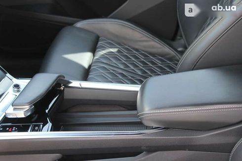 Audi E-Tron 2021 - фото 24