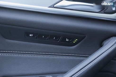 BMW 5 серия 2021 - фото 25