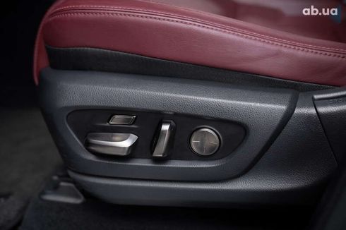 Lexus LX 2022 - фото 18