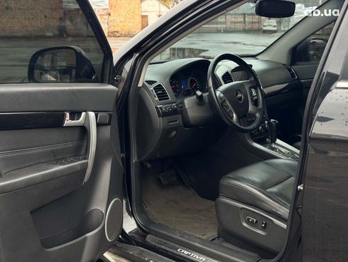 Chevrolet Captiva 2015 черный - фото 59