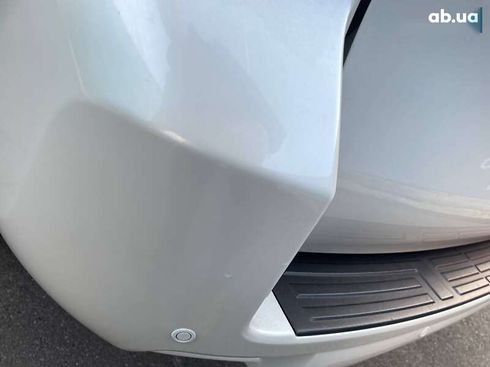 Toyota Land Cruiser Prado 2013 - фото 16