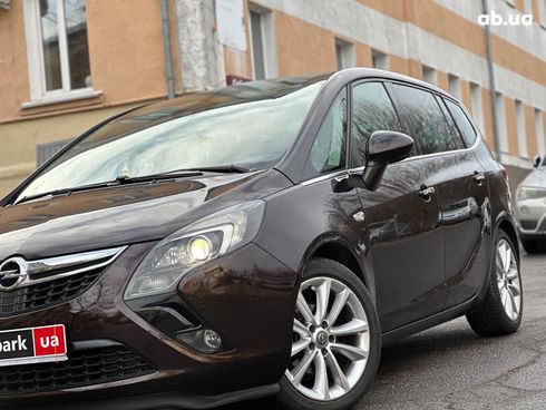 Opel Zafira 2013 коричневый - фото 2