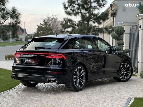 Audi SQ8 2021 - фото 15