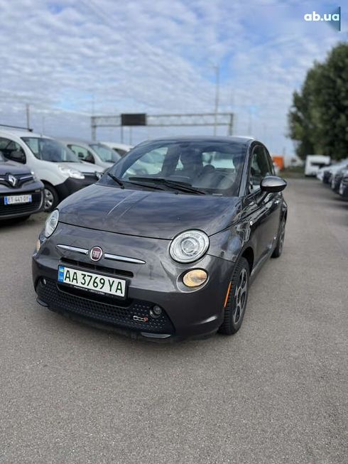 Fiat 500E 2017 - фото 4