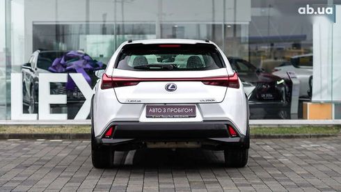 Lexus UX 2021 - фото 4