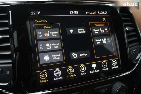 Jeep Grand Cherokee 2019 - фото 20