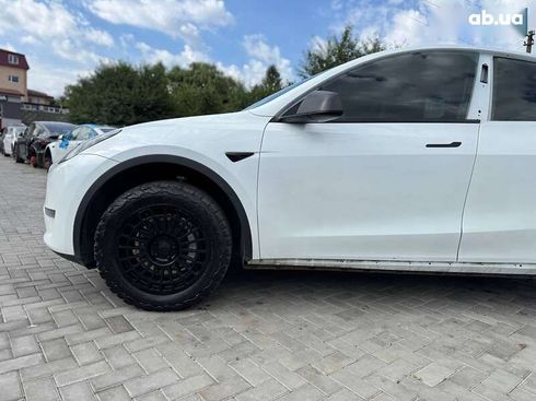 Tesla Model Y 2020 - фото 8