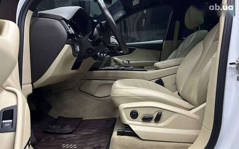 Audi Q7 2018 - фото 10