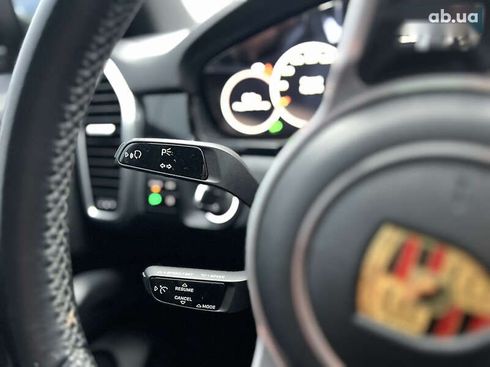 Porsche Cayenne 2018 - фото 29