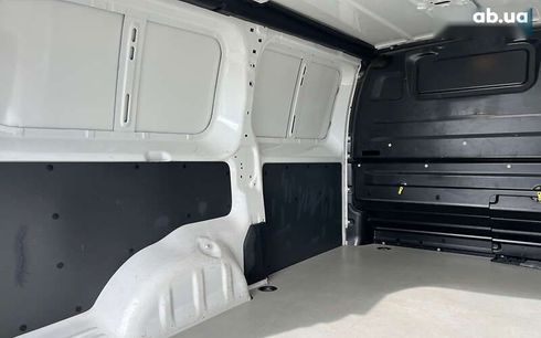 Opel Vivaro 2019 - фото 27