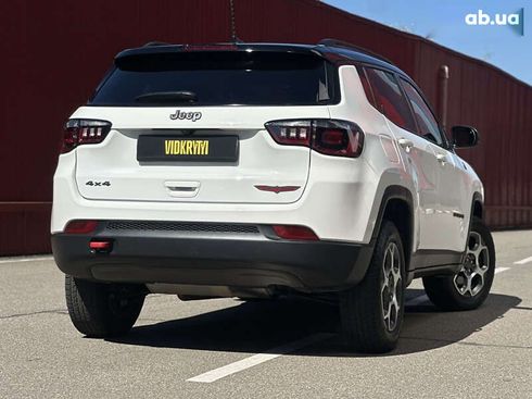 Jeep Compass 2022 - фото 24