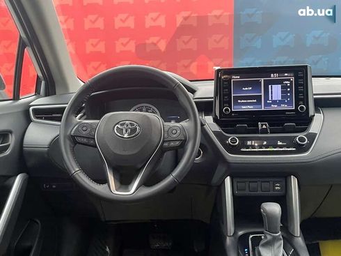 Toyota Corolla Cross 2022 - фото 25