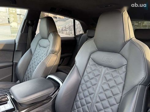 Audi SQ8 2023 - фото 15