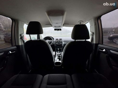 Volkswagen Touran 2013 - фото 30