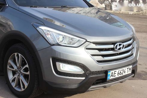 Hyundai Santa Fe 2013 - фото 16