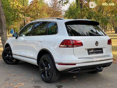 Volkswagen Touareg 2017 - фото 2