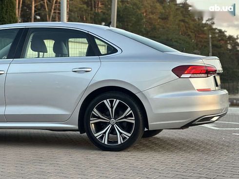 Volkswagen Passat 2021 - фото 14