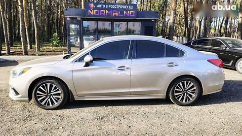 Subaru Legacy 2017 - фото 10