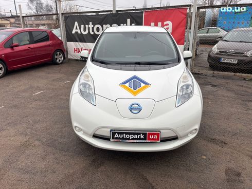 Nissan Leaf 2014 белый - фото 9