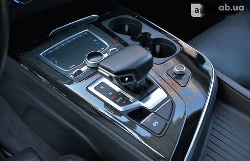 Audi Q7 2015 - фото 29