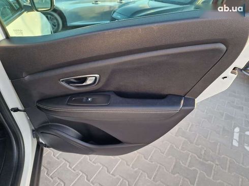 Renault Scenic 2019 - фото 30