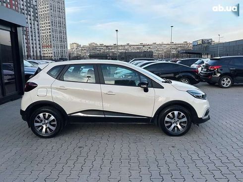 Renault Captur 2017 - фото 8