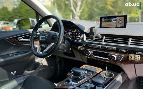 Audi Q7 2018 - фото 11
