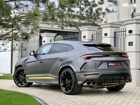 Lamborghini Urus 2022 - фото 9