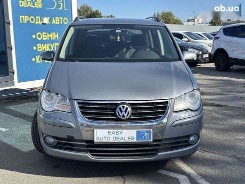Volkswagen Touran 2008 - фото 2