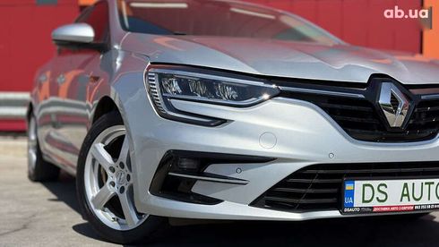 Renault Megane 2020 - фото 12