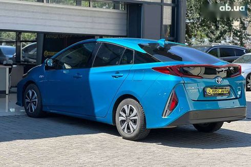 Toyota Prius 2018 - фото 4