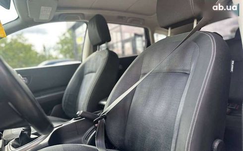 Nissan Qashqai 2010 - фото 12