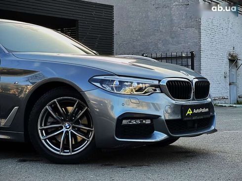 BMW 5 серия 2017 - фото 6