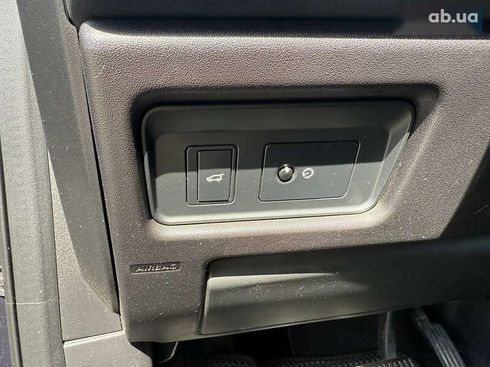 Land Rover Discovery Sport 2017 - фото 18